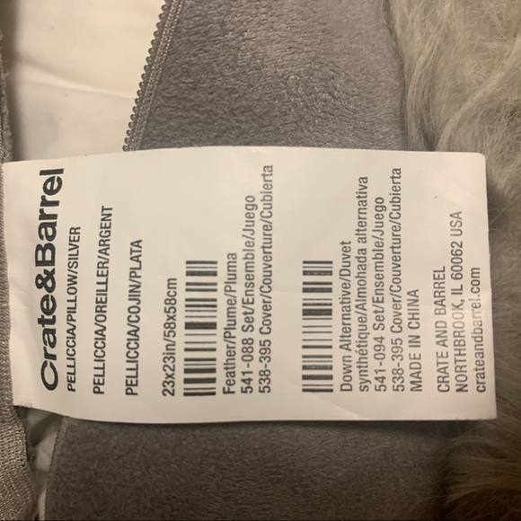 Crate & Barrel Silver 23" covers sold as a pair⭐️ - Picture 7 of 9